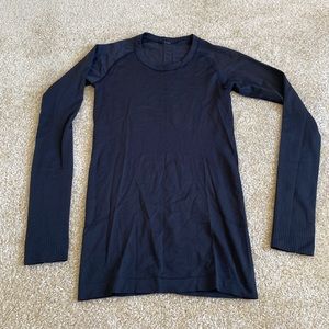 Lululemon Swiftly Tech LS - Sz 4